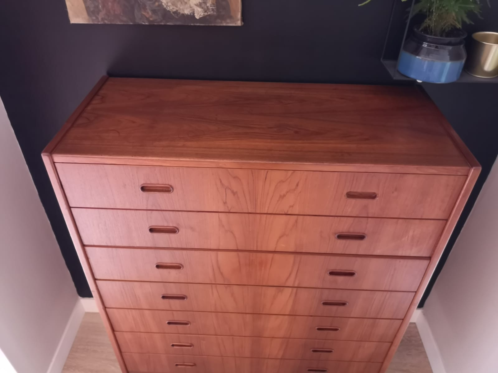 Chest with drawers and Scandinavian teak felling