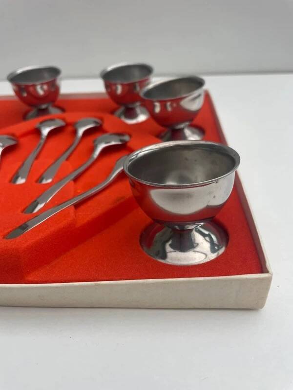 Guy Degrenne 6 egg cups + 6 spoons set – Stainless steel – Vintage with original box