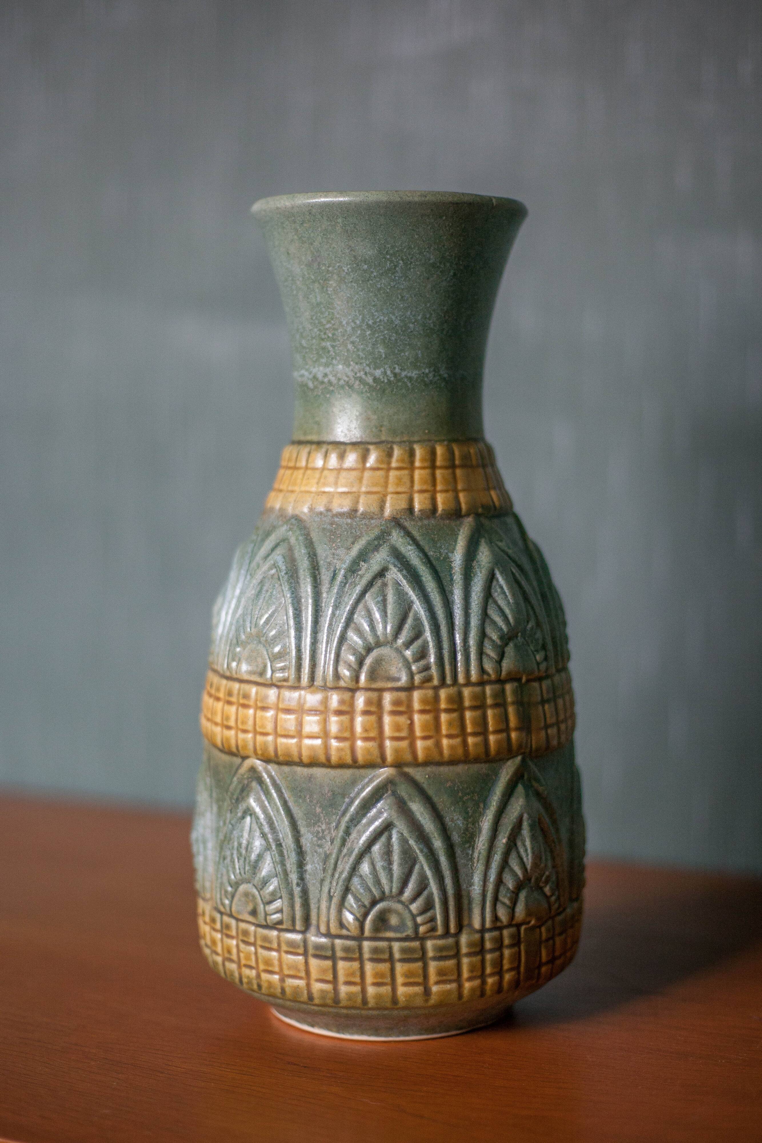 Ceramic vase West Germany 1482/30 70's