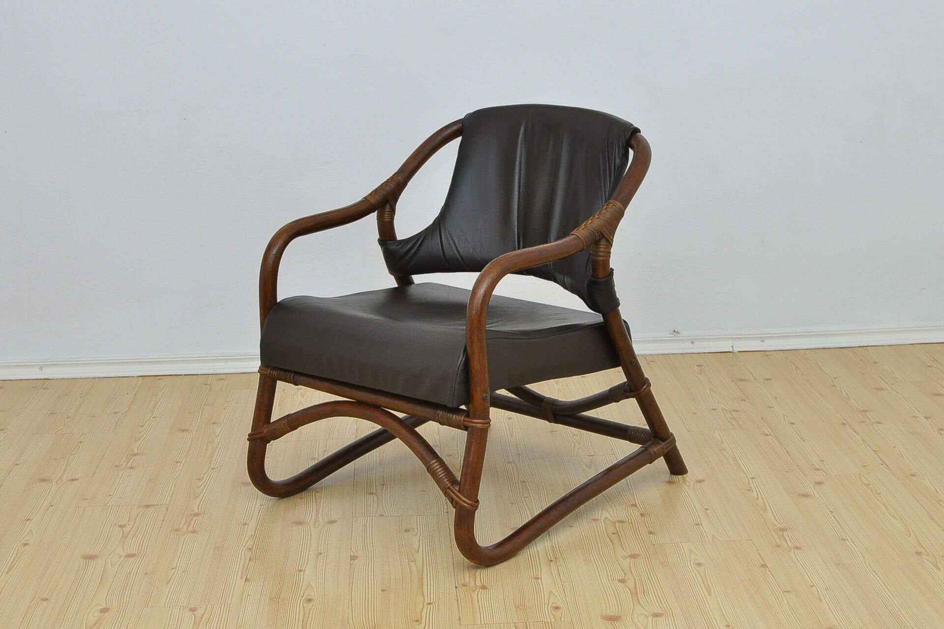 Set of bamboo armchairs with leather seats, 1970s