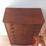 Commode, semainier en placage de teck