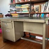 Flambo desk from the 50s in metal
