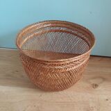 Basket basket in woven rattan wicker