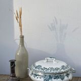 Iron earth tureen Saint Amand Guadeloupe ancient ceramic