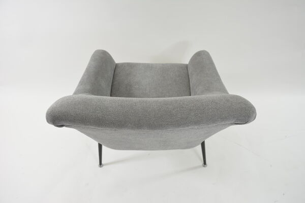 Fauteuil coquille carré grise