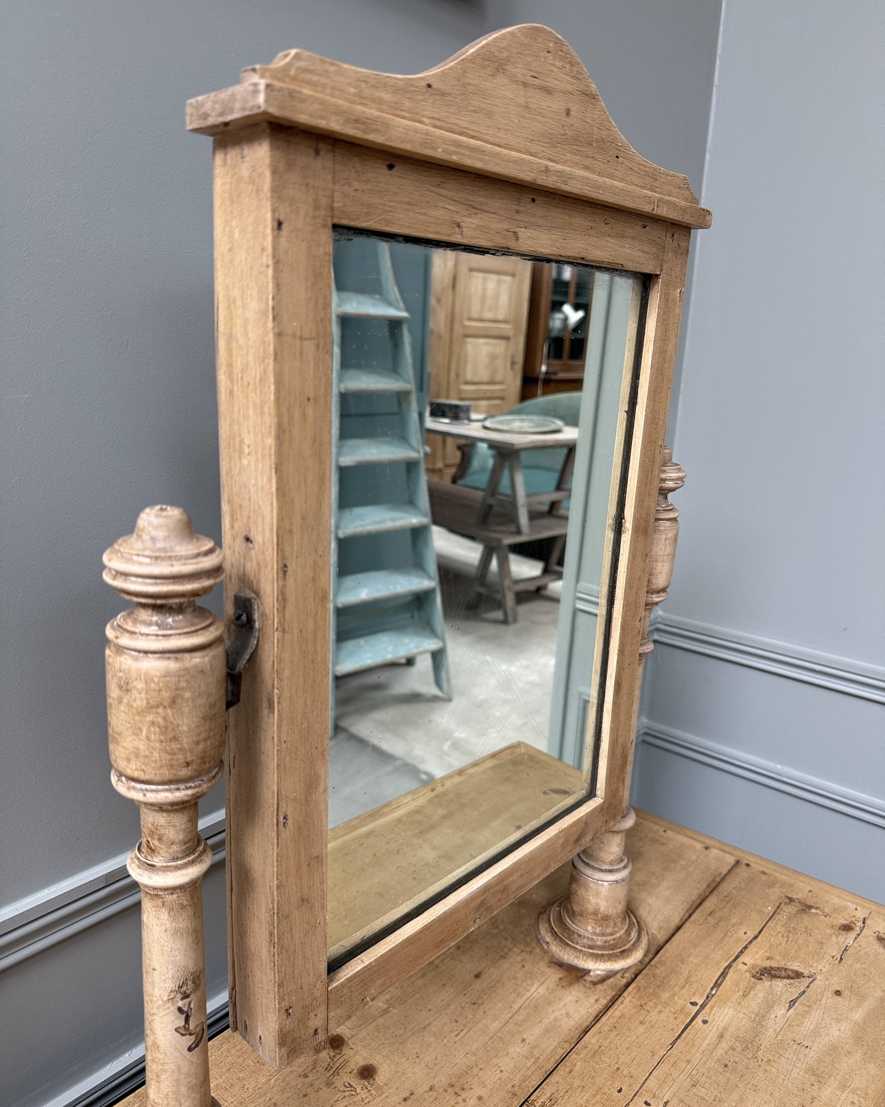 English dressing table