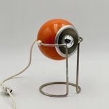 Lampe globe oculaire orange vintage des années 1970 en chrome – Design Space Age