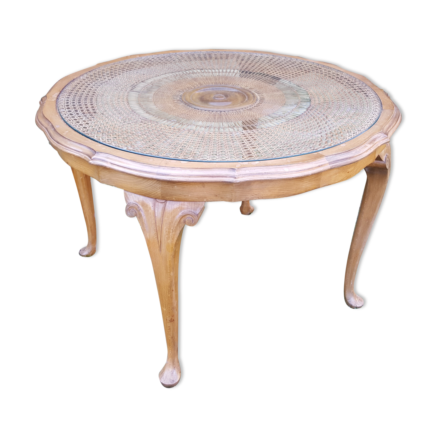 English-style coffee table wood and caning