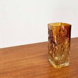 Mid-century modern glass vase by Kai Blomqvist for Kumela, Finland, 1960s.