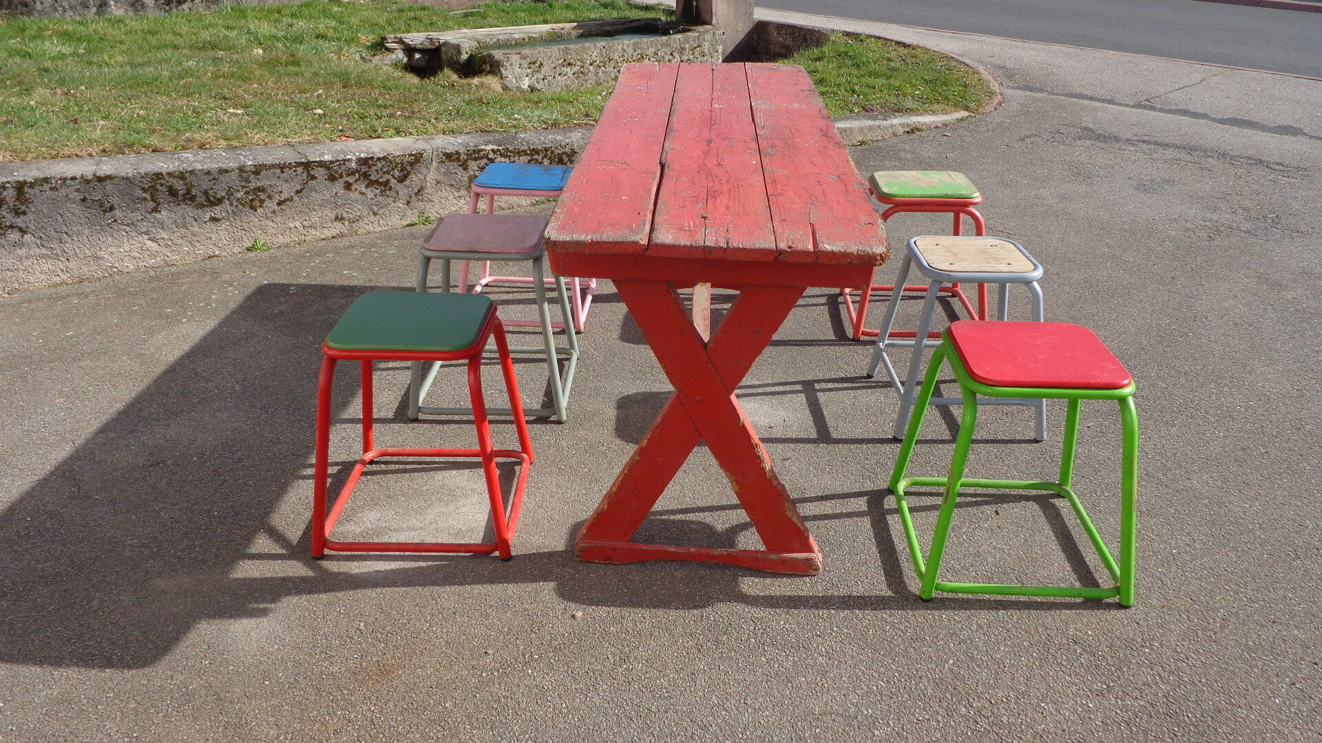 Brewery table and 6 stools