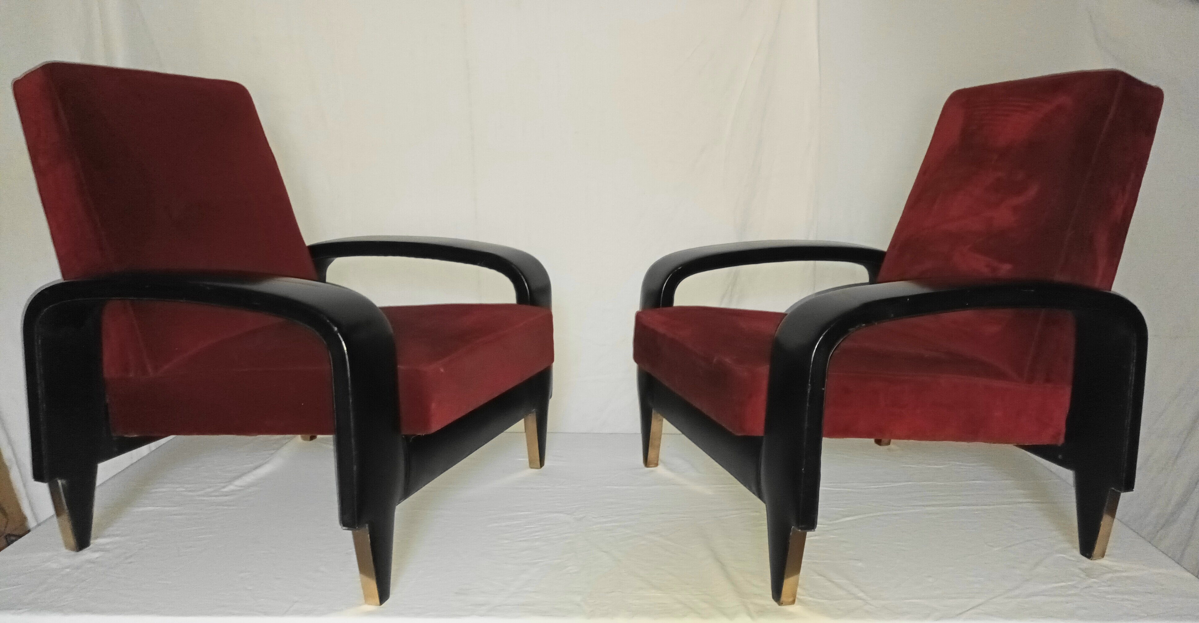 Pair of Italian club chair from the 50s