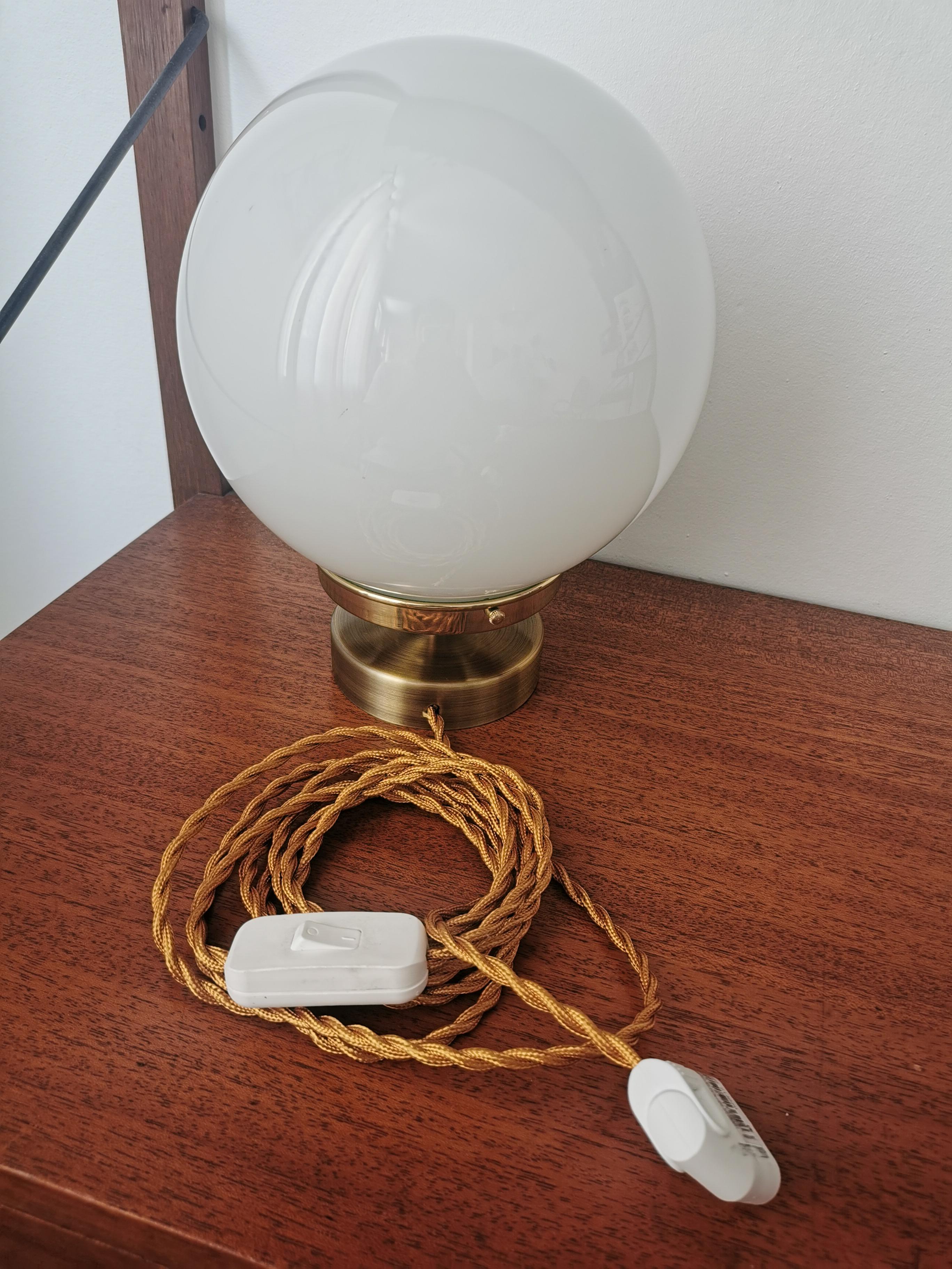 White opaline globe laying lamp