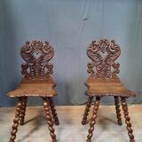 Pair of escabelle chair