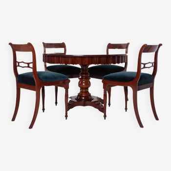 Biedermeier dining set, round table and four chairs, 19th century