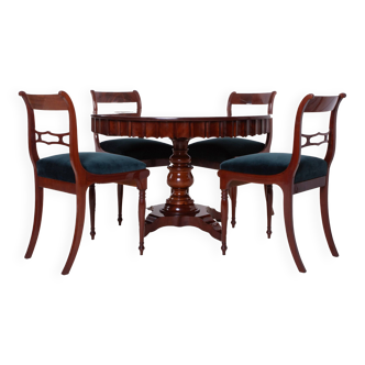 Ensemble de salle à manger Biedermeier, table ronde et quatre chaises, 19e siècle