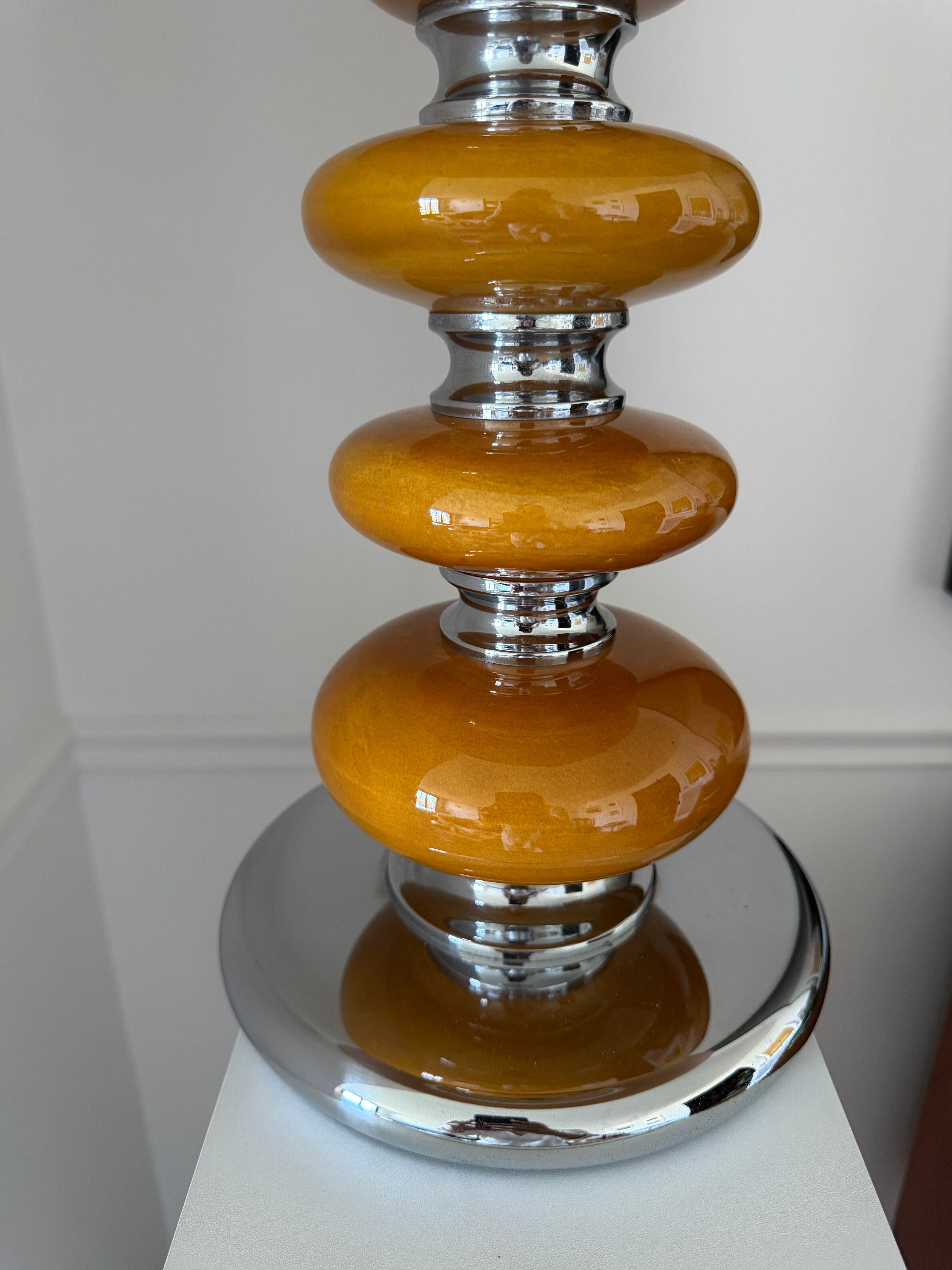 Large Space Age lamp in metal and ceramic.