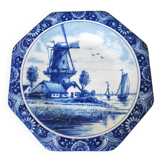 Delft mill and boats plate