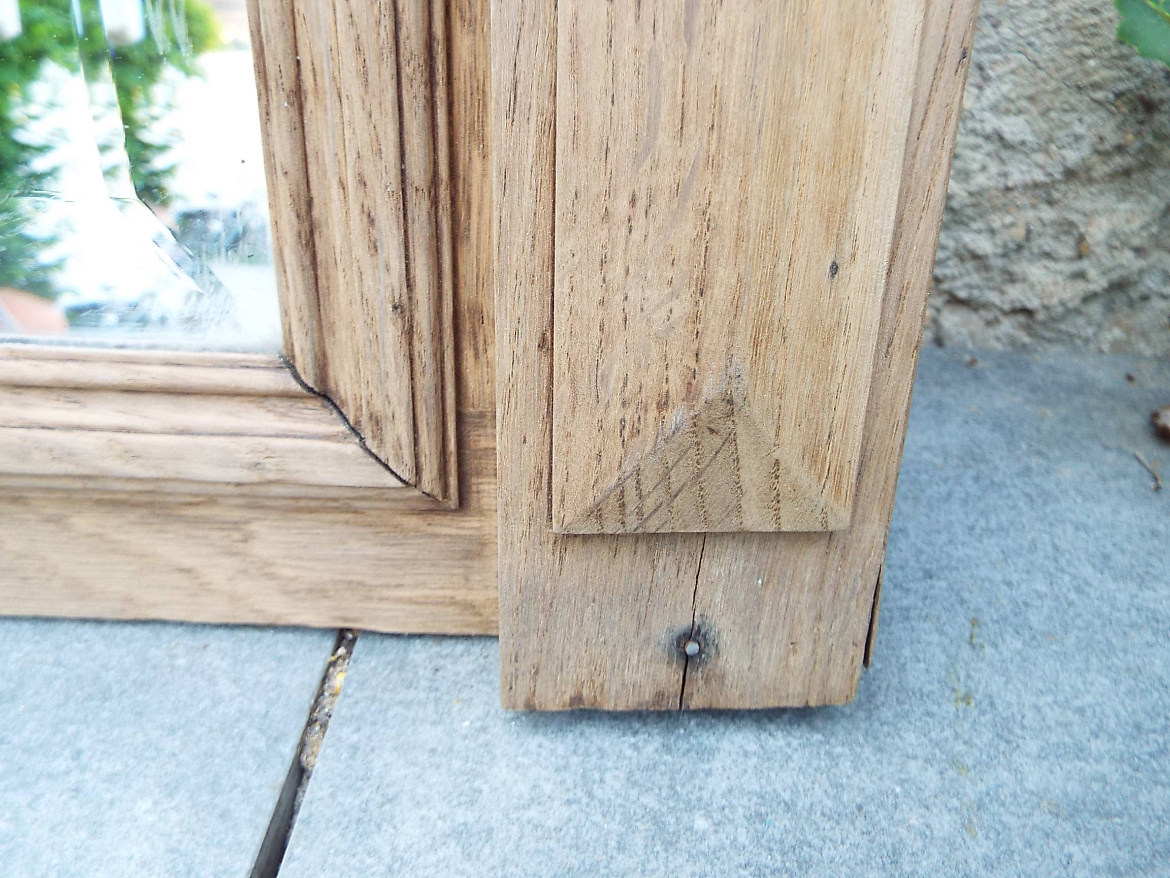 Old mirror henri ii light