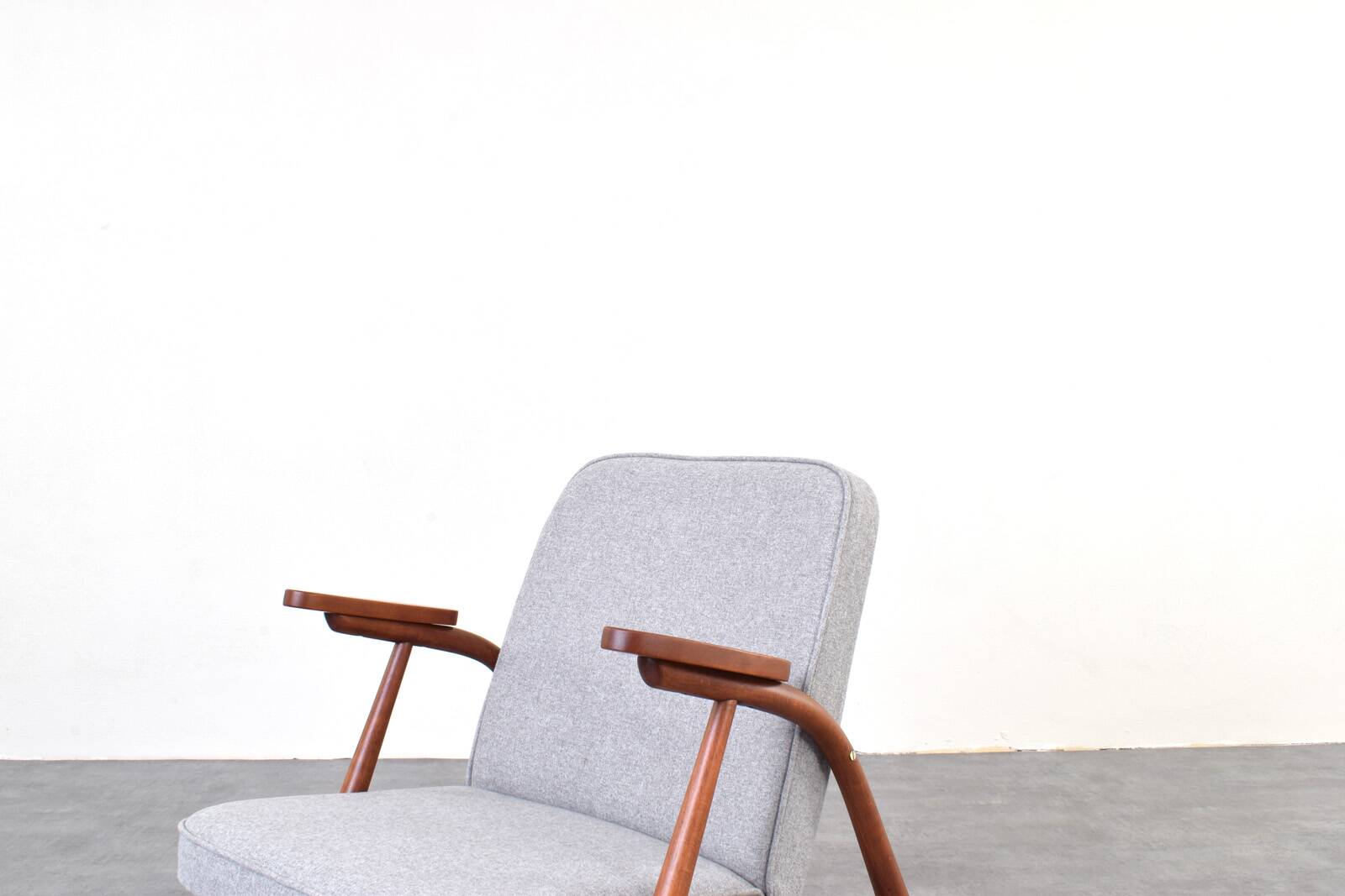 Mid-Century Polish Lounge Chair, 1960s.
