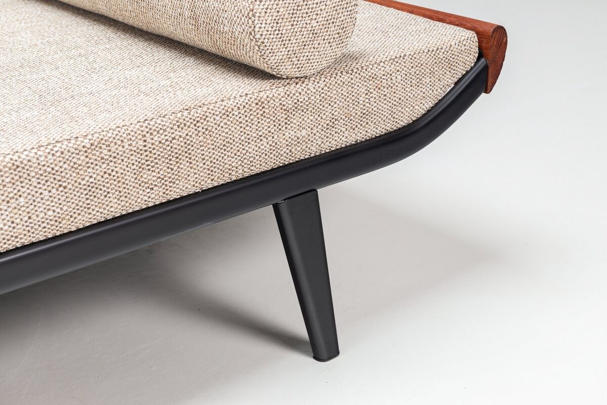 Dick Cordemeijer Cleopatra daybed for Auping in melange fabric The Netherlands 1954