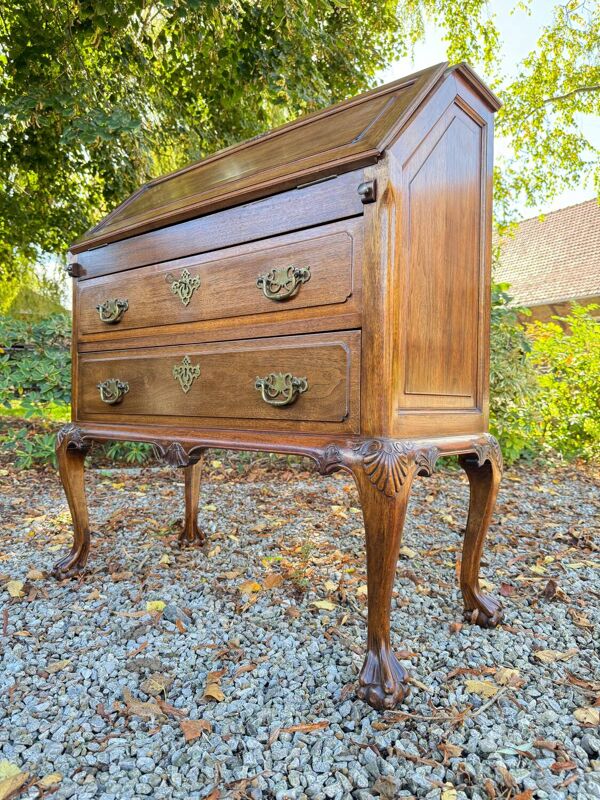 Bureau, Secrétaire De Pente En Acajou De Style Chippendale