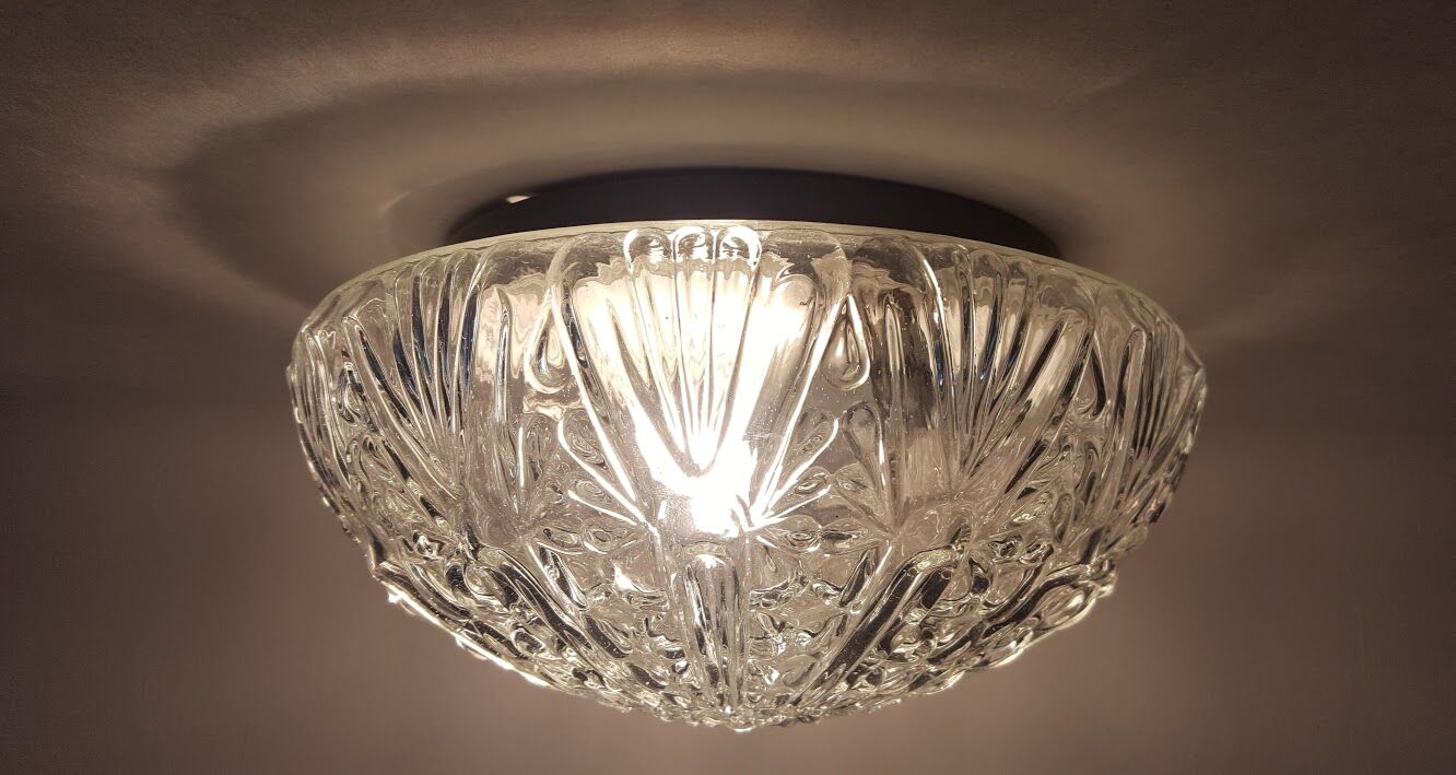 Ceiling light