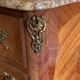 Commode style Louis XV