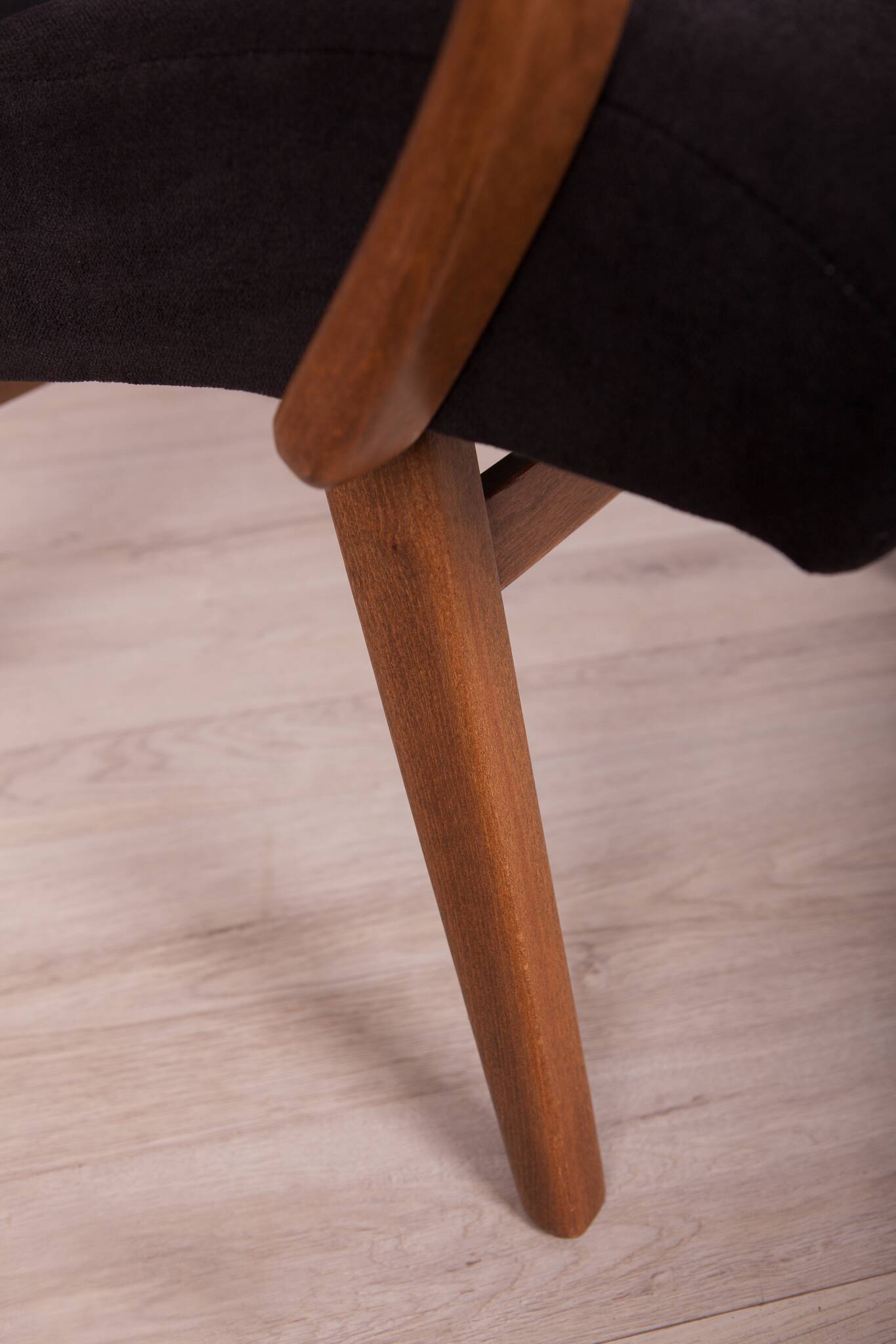 Model 53 Armchair by Jaroslav Smidek for TON, 1960s