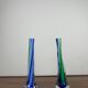 Duo de soliflores en verre soufflé de style Murano, vert et bleu