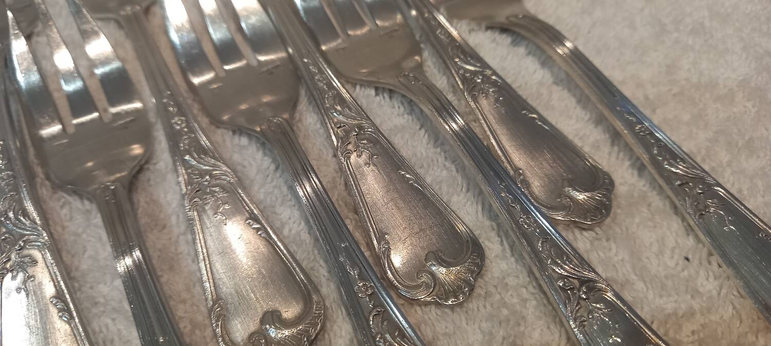 12 silver plated cake forks, Ercuis LXV 29, 14.4cm