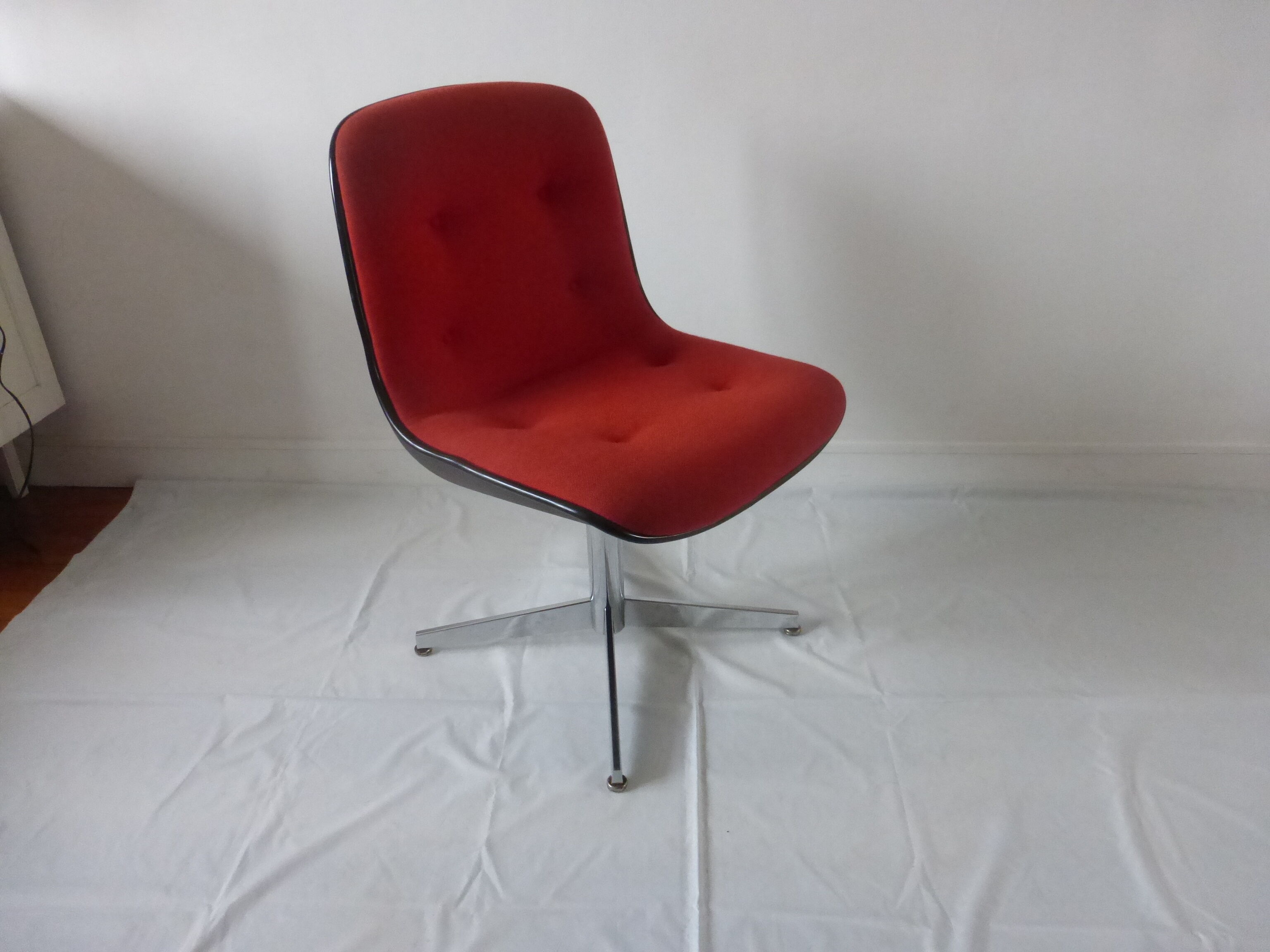 Randall Buck strafor steelcase chair