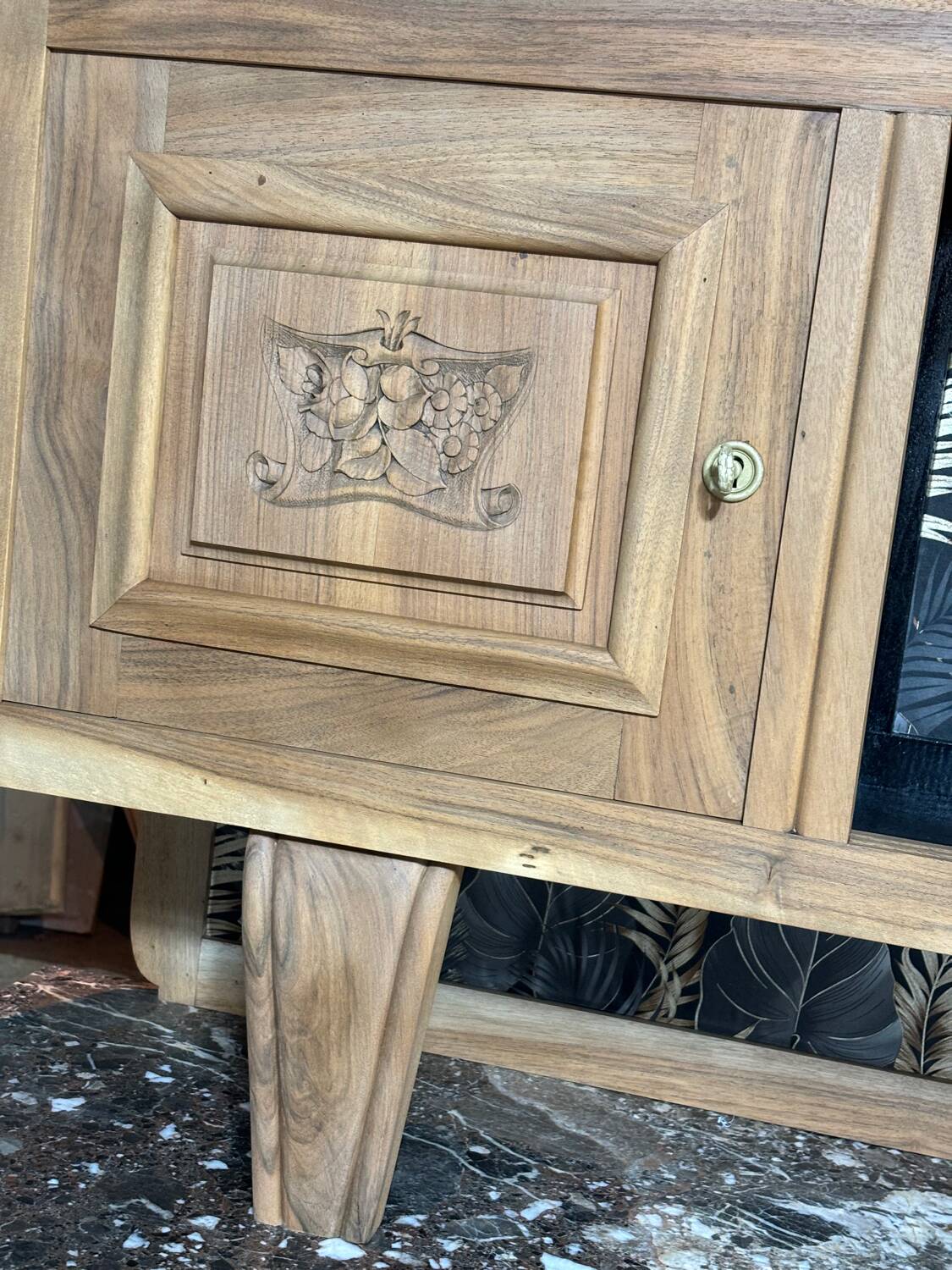 Dresser buffet