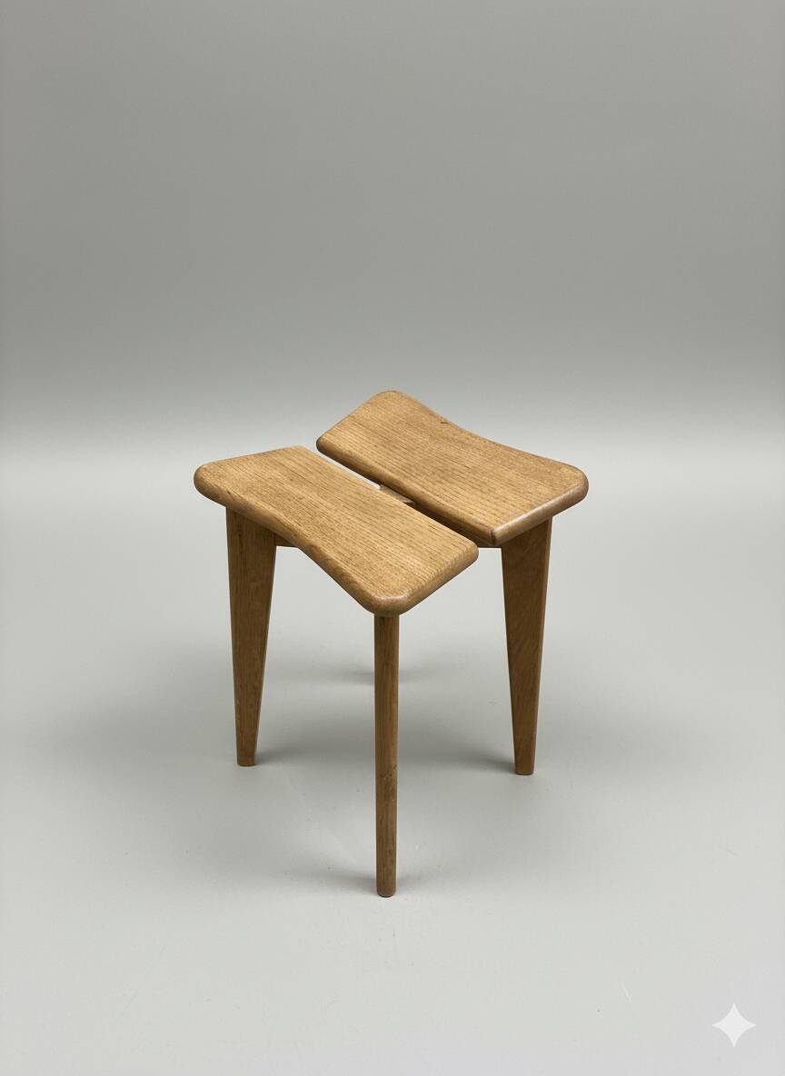 Clover Stool Marcel Gascoin – French design from the 1950s