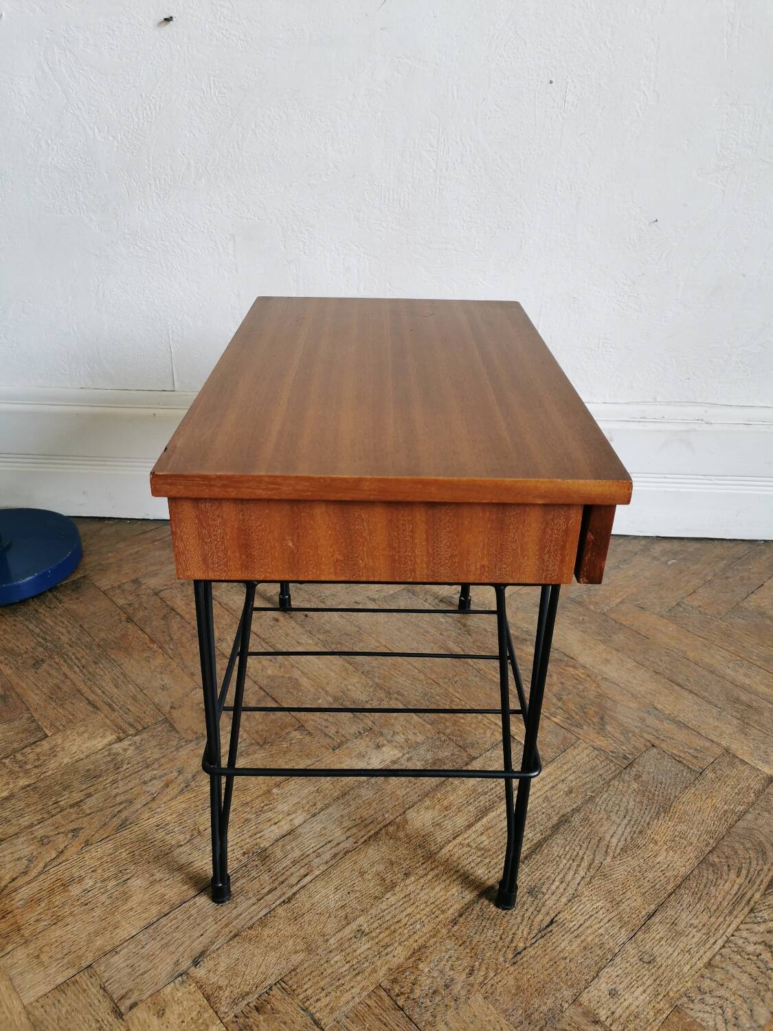 Italian bedside table