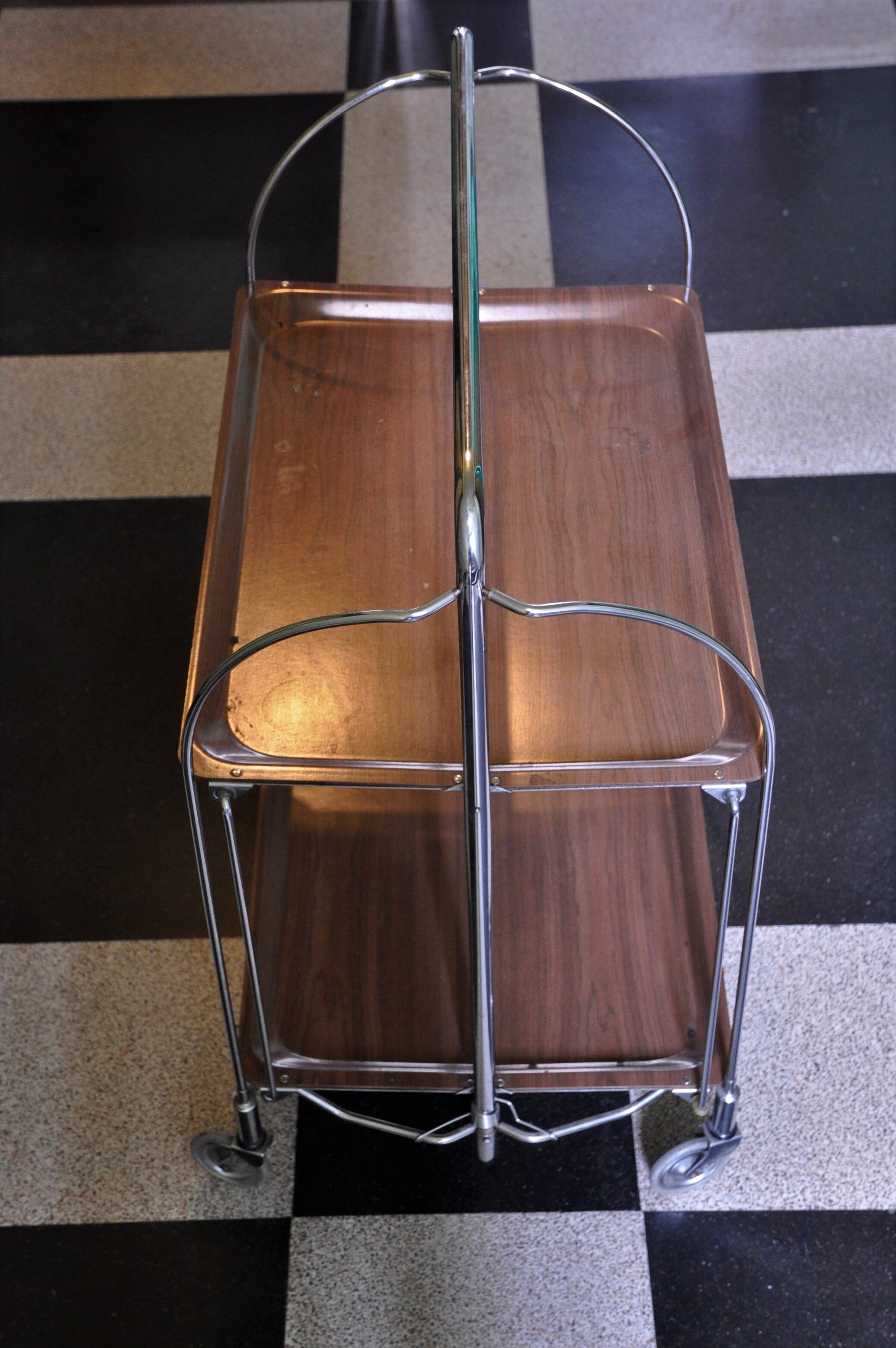 Gerlinol TABLE. Mr. sygn. Bremshey & co DINETT