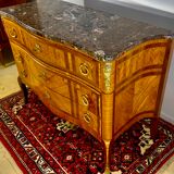 Chest of drawers with curved façade, transition style, in veneer of precious wood