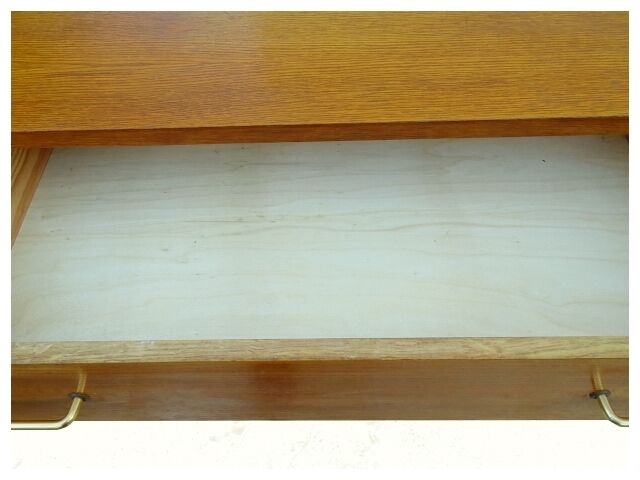 Dresser vintage 1960