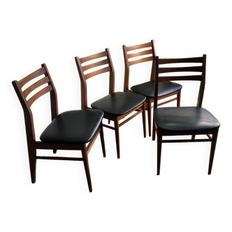 Série de quatre chaises scandinaves en frêne