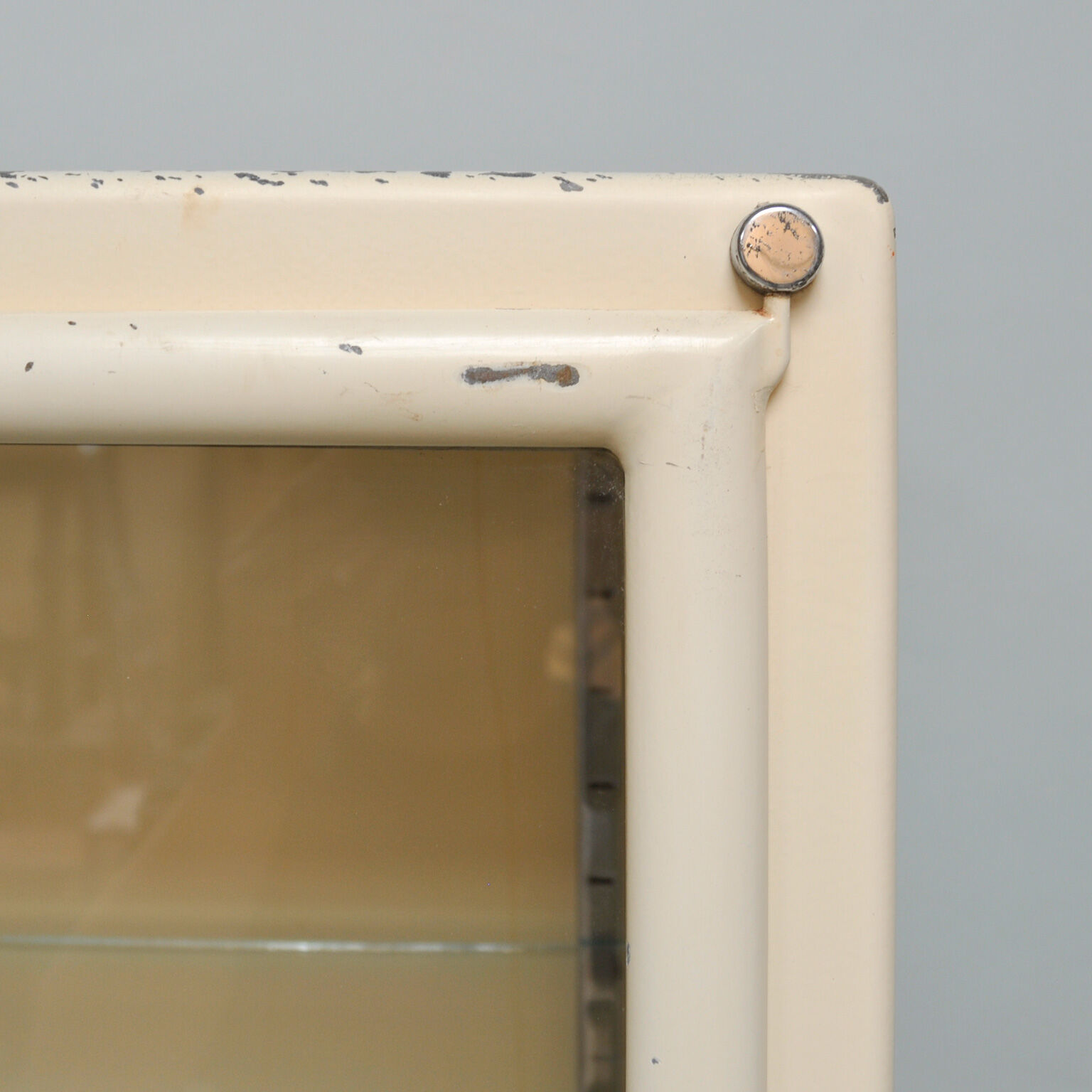 Cabinet médical des années 50