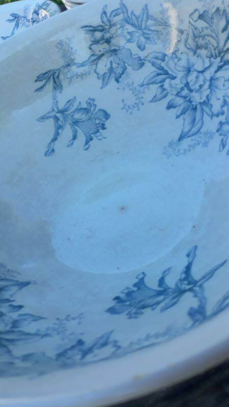 Part of the Floreal service from the Givors Earthenware Factory (Grigny Rhône)