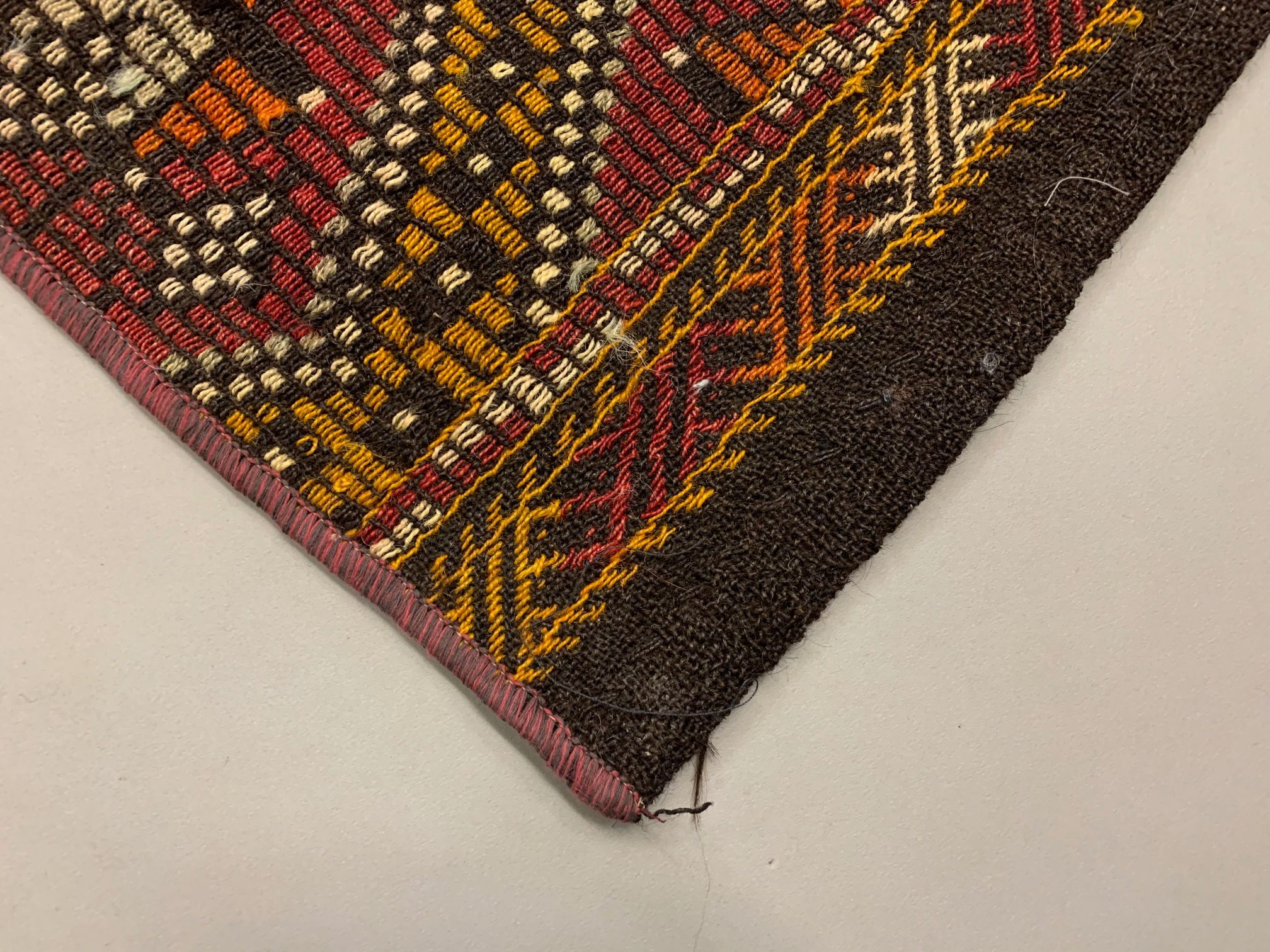 Old Turkish narrow Kilim Runner 315x51 cm, shabby chic, vintage kelim Red Black