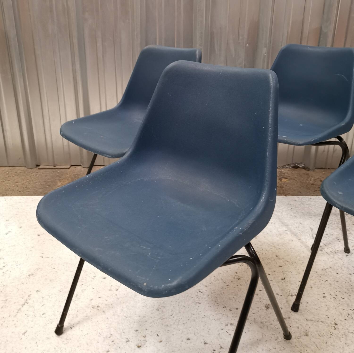 Set of 4 Polyprop chairs, Robin Day, Hille