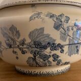 Soupière ravier and dish old blue porcelain Sarreguemines model Groseilles