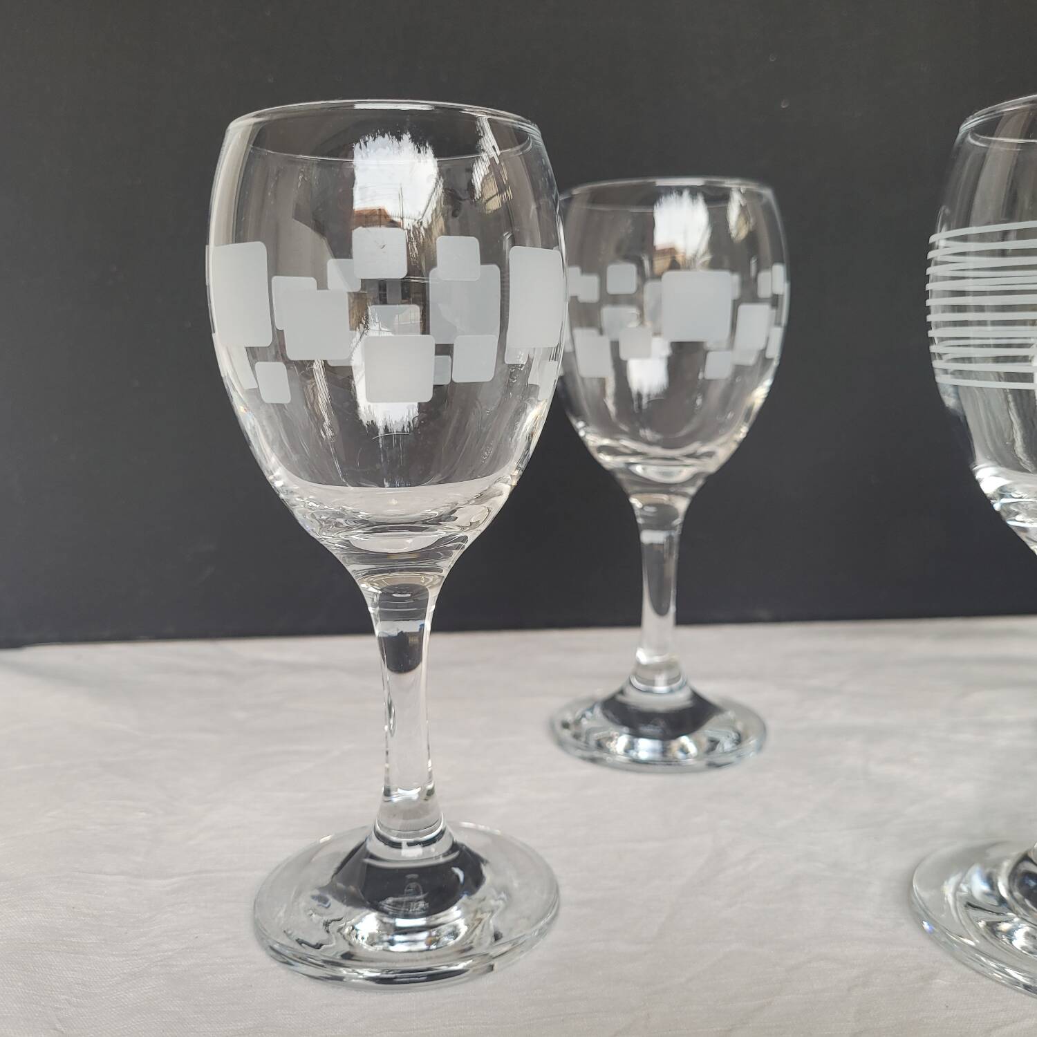 6 decorative stem glasses – 1970s glassware