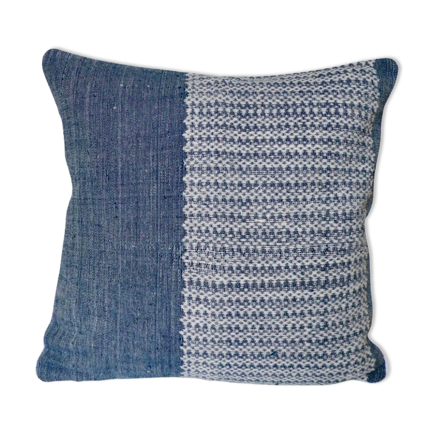 Coussin Meng Van bleu