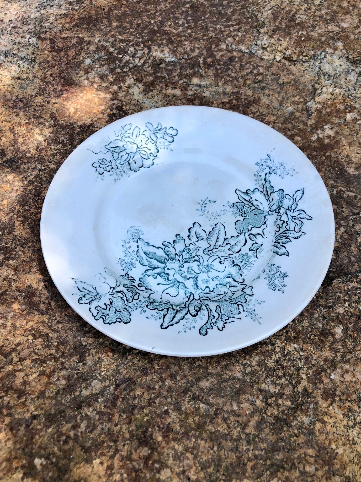 Assiette à dessert modèle Floréal
