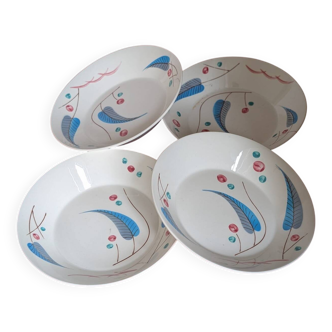 Lot quatre assiettes Boch