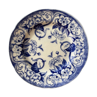 Assiette plate XIXème Creil Montereau, collection Flora