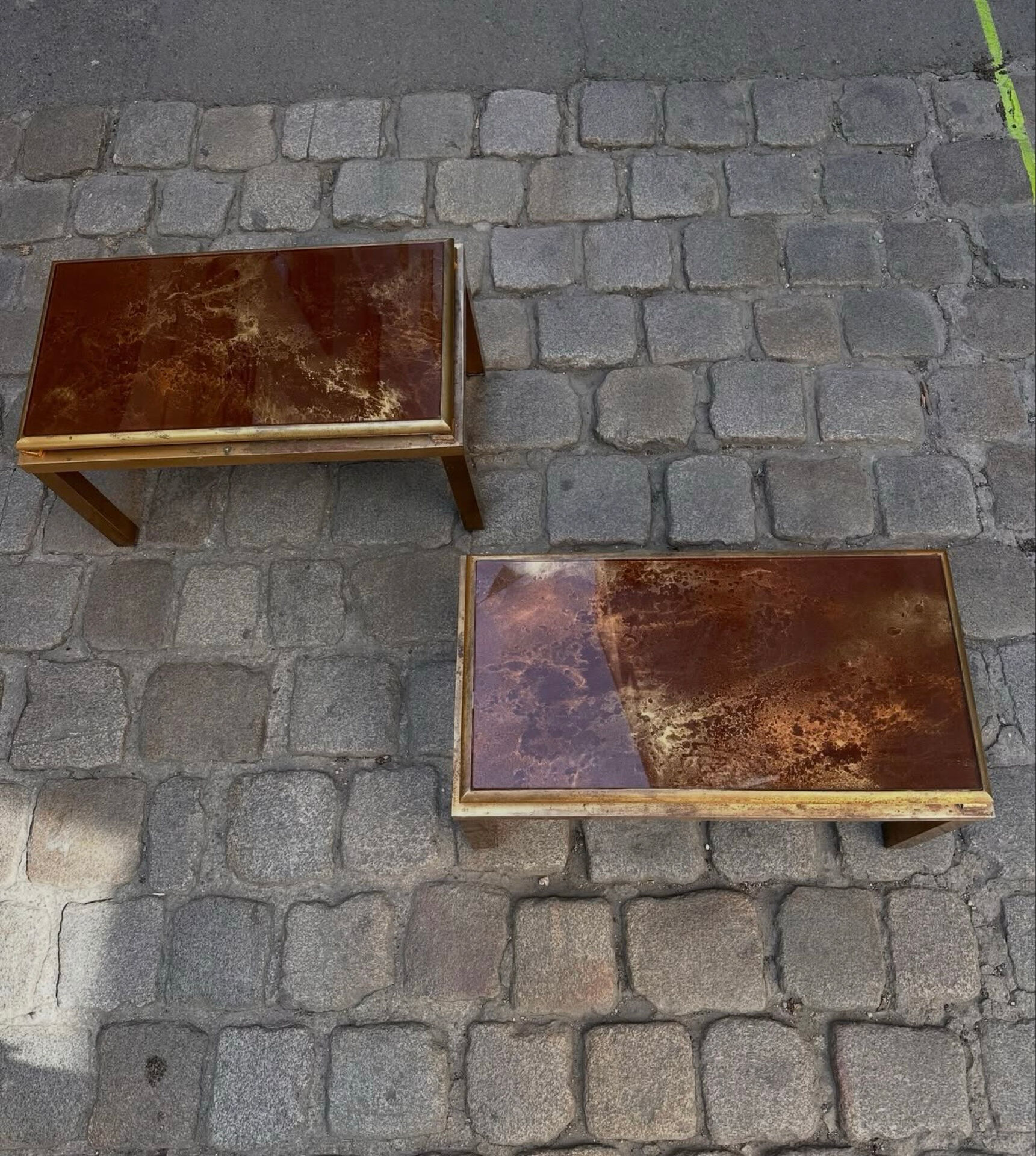 Paire de tables basses des années 70.