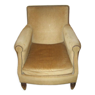 Armchair in solid wood and velvet fabrics